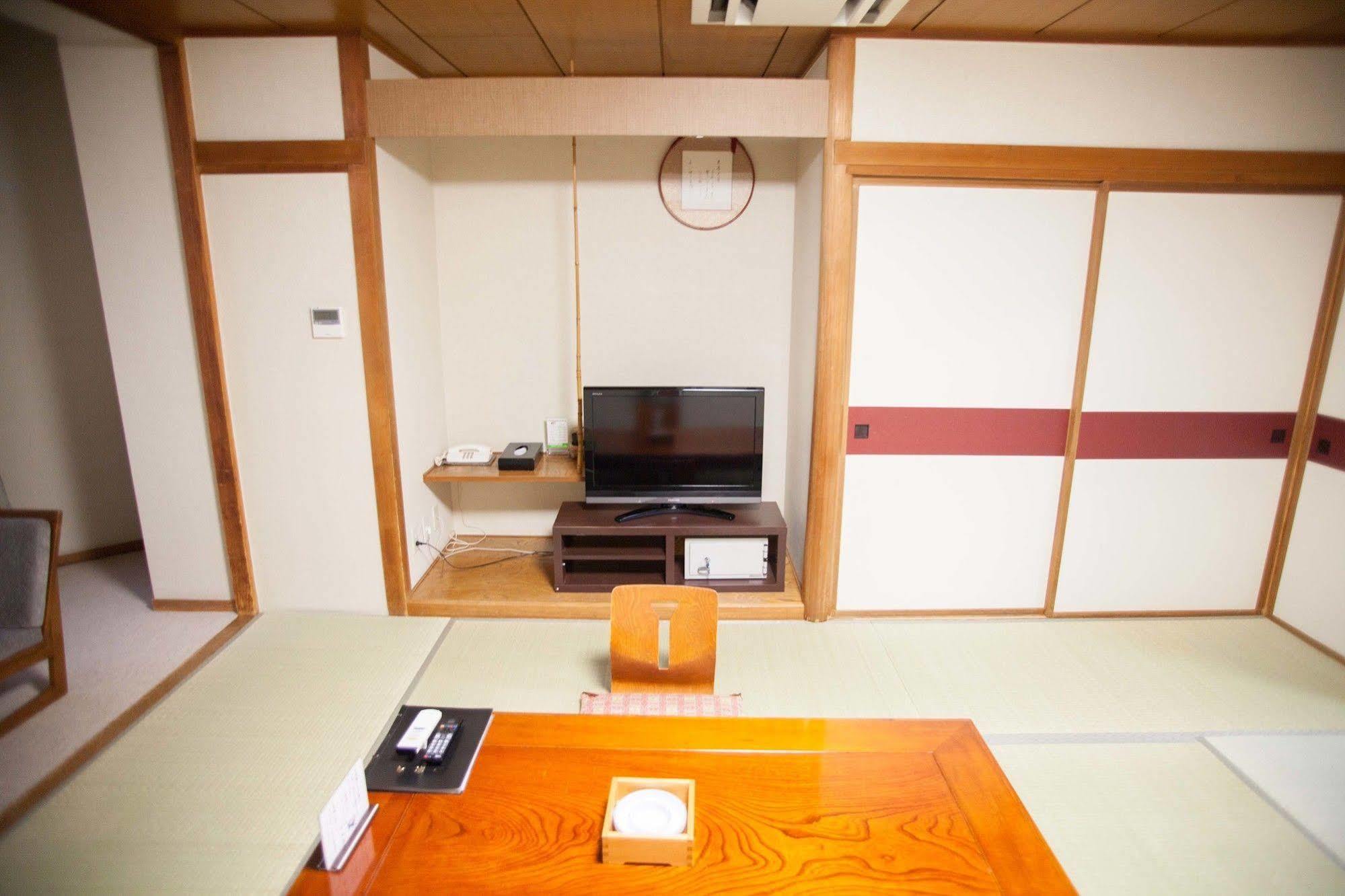 Nakamuraya Ryokan Sapporo Bagian luar foto