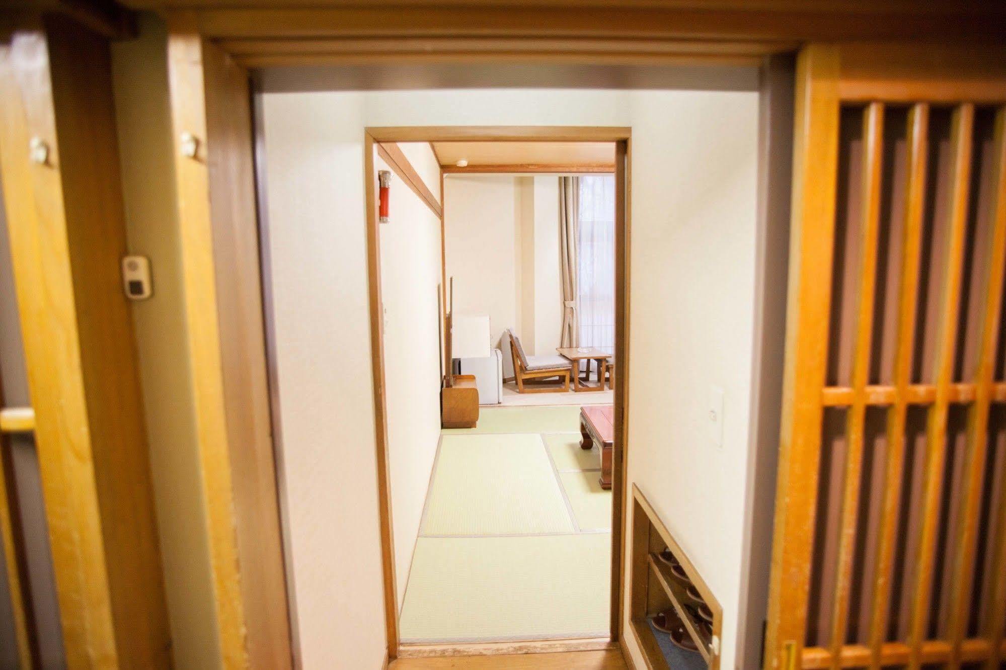 Nakamuraya Ryokan Sapporo Bagian luar foto